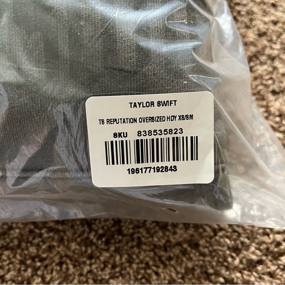 NEW Taylor Swift Reputation Hoodie - Picture 6 of 10